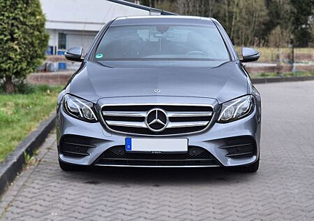 Mercedes-Benz E 300 d 9G-TRONIC AMG Line, Dashcam, Schiebedach