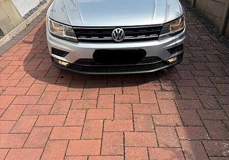 VW Tiguan Volkswagen 2.0 TDI SCR DSG 4MOTION OFFROAD OFFROAD