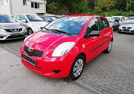 Toyota Yaris Cool, 2-Hand, Scheckheft, Garantie
