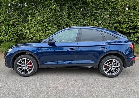 Audi Q5 TDI Advanced qu./Sportb./Pano/Matrix /AHK/360