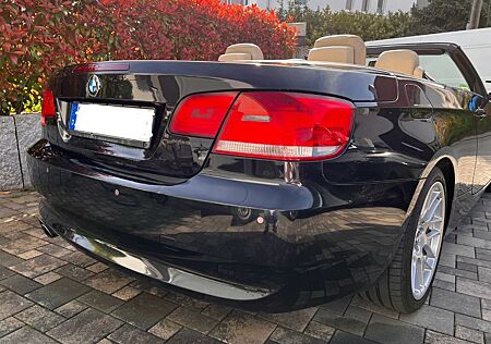 BMW 325i Cabrio -