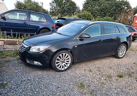 Opel Insignia A Sports Tourer Sport 4x4 AHK Spezial