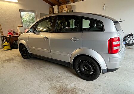 Audi A2 1.4 -