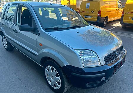 Ford Fusion 1.4 KLIMA TÜV 1.HAND !