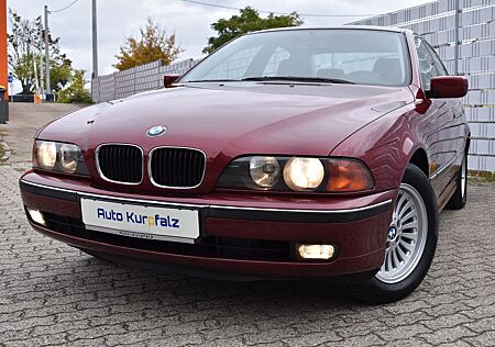 BMW 520i SEHR SAUBER