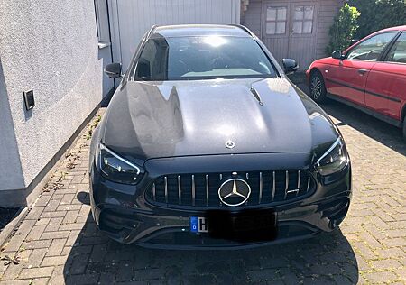 Mercedes-Benz E 53 AMG Mercedes-AMG E 53 4MATIC+ T Autom. ...