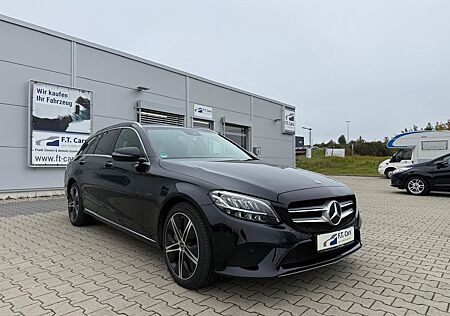Mercedes-Benz C 300 T de Diesel-Hybrid ACC/Navi/LED+/Car-Play