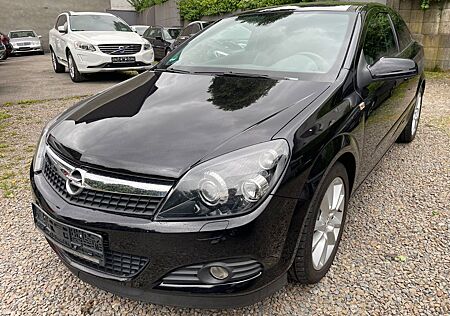 Opel Astra H 1.8 GTC Navi Xenon RFK 1.Hd. Standheiz.