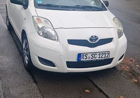 Toyota Yaris 1,33 99PS