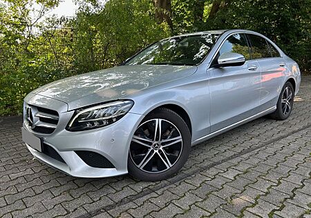 Mercedes-Benz C 180 Autom. -Limousine, Avantgarde, Kamera, LED