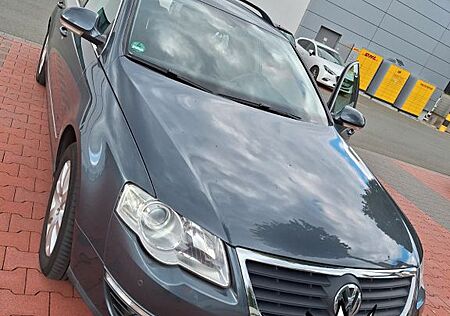 VW Passat Variant Volkswagen 1.6 TDI DPF BlueMot. Comfortl...