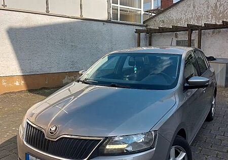 Skoda Rapid 1.0 TSI 110PS Ambition Spaceback Ambition