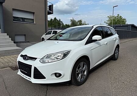 Ford Focus Turnier Sync Edition