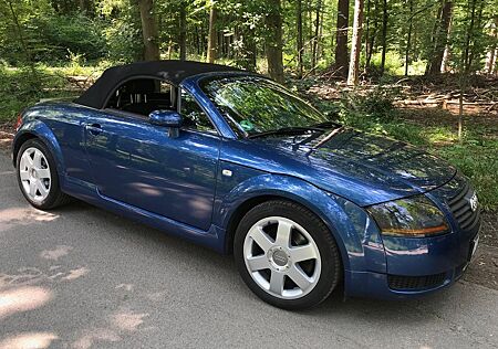 Audi TT Roadster 1.8T 110KW -