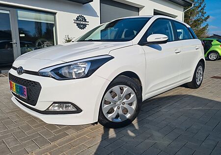 Hyundai i20 *KLIMA*PDC*Bluetooth*Tempomat*