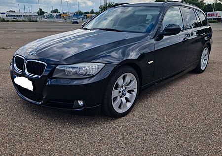 BMW 318d Touring TÜV Klima/SHZ/XENON/NAVI/AHK/PDC