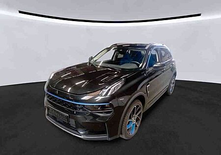 Lynk&Co 01 1.5 eHybrid AID/360°KAM/PANO/CARPLAY