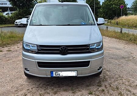 VW T5 Multivan Volkswagen Highline