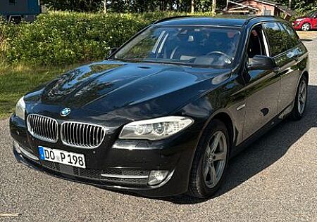 BMW 530 d F11 | HUD | Sitzklima | Soft | Stand