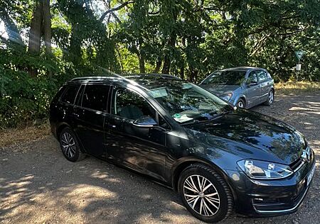 VW Golf Volkswagen 1.6 TDI BMT ALLSTAR Variant ALLSTAR