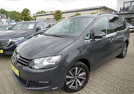 VW Sharan Volkswagen Comf. 2.0TDI DSG *KAMERA *AHK *XENON*DCC