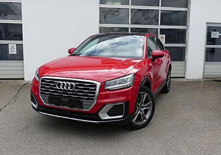 Audi Q2 1,4l TFSI Sport LED/PANO/TEMPO