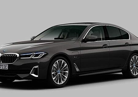 BMW 530e xDr Luxury Line/NP94t€/H&K/MASSAGE/EXCLUSIV