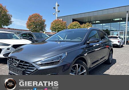 Hyundai i30 Navi LED Apple CarPlay Android Auto Mehrzone