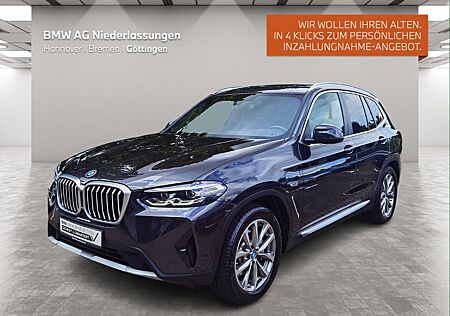 BMW X3 xDrive30e Navi AHK Kamera Sportsitze LED