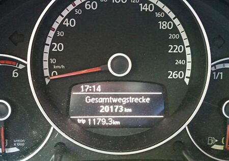 VW Beetle Volkswagen 1.6 TDI Design Design