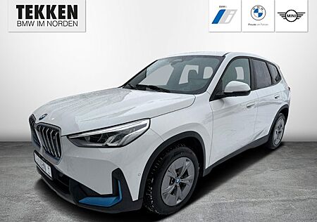 BMW iX1 xDrive 30 Park-Assistent Navi Digitales Coc