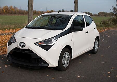 Toyota Aygo (X) Aygo 1,0-l-VVT-i nur 18.600km