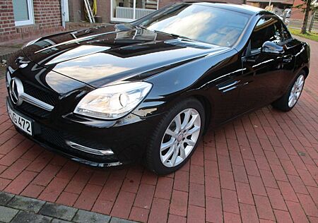 Mercedes-Benz SLK 200 -