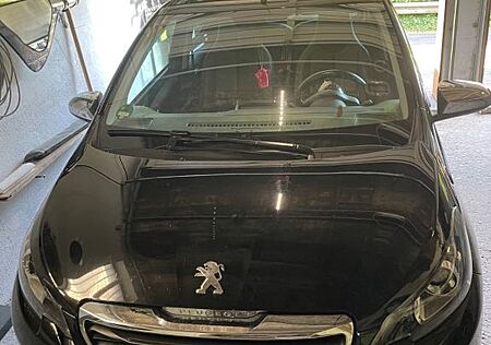 Peugeot 108 Allure VTi 82 Allure