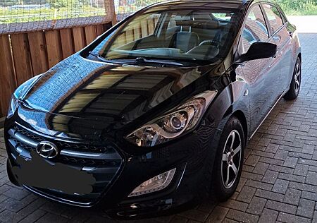 Hyundai i30 blue 1.4 -