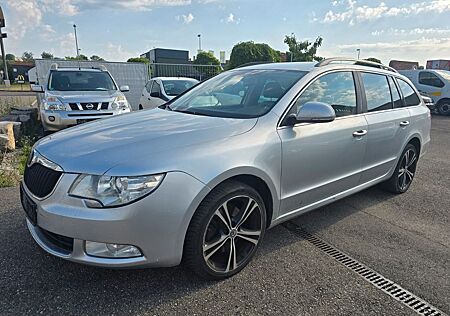 Skoda Superb Combi Exclusive