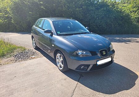 Seat Ibiza 1.4 16V 63kW Sport Edition 1. Hand