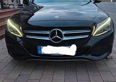 Mercedes-Benz C 200 4MATIC T Autom. -