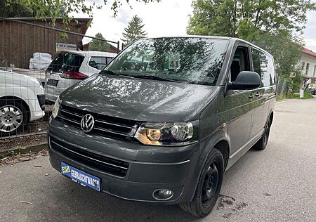 VW T5 Transporter Volkswagen Bus Multivan Highline 4Motion