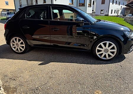 Audi A1 1.2 TFSI Attraction Sportback Attraction