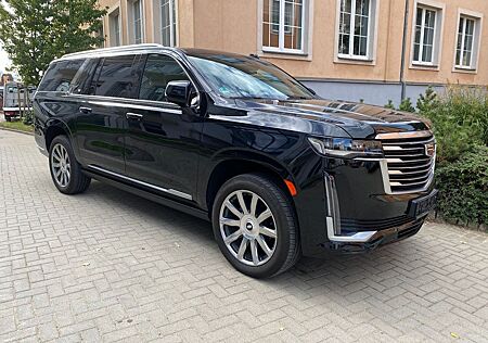 Cadillac Escalade ESV 4WD V8 Premium Platinum