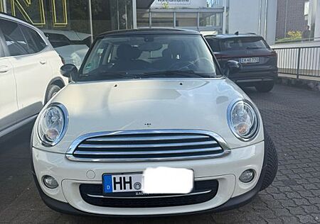 Mini Cooper D Baker Street Baker Street