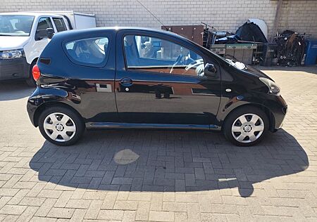 Toyota Aygo (X) Aygo 1,0 Team Team