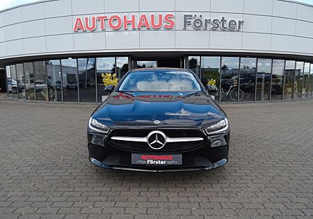 Mercedes-Benz CLA 180 Shooting Brake