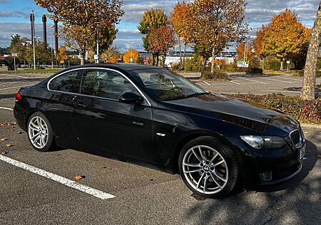 BMW 325i Coupé -