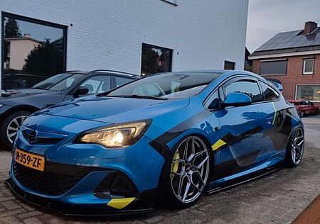 Opel Astra J OPC airride 2.0 turbo