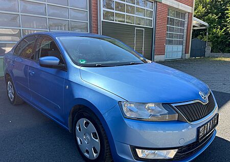 Skoda Rapid 1.2 TSI 77kW Active Active