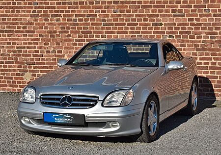 Mercedes-Benz SLK 200 KOMPRESSOR NEU TÜV LEDER KLIMA SITZHEIZ