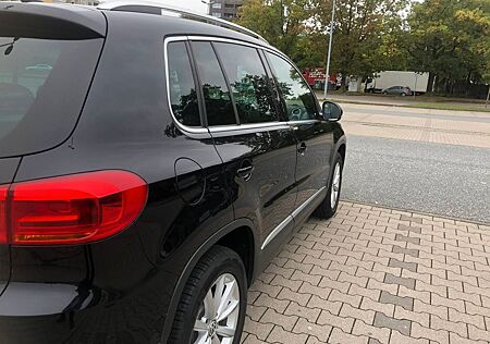 VW Tiguan Volkswagen 2.0 TDI SCR DSG 4M BMT LOUNGE Sport &...