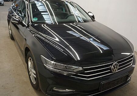 VW Passat Variant Volkswagen Passat 2.0 TDI DSG Business/Virtual/Pano/12500ne